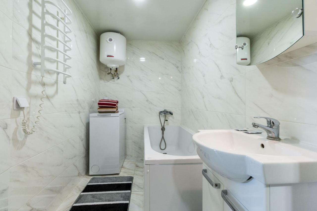 Home Inn Kiev Luaran gambar